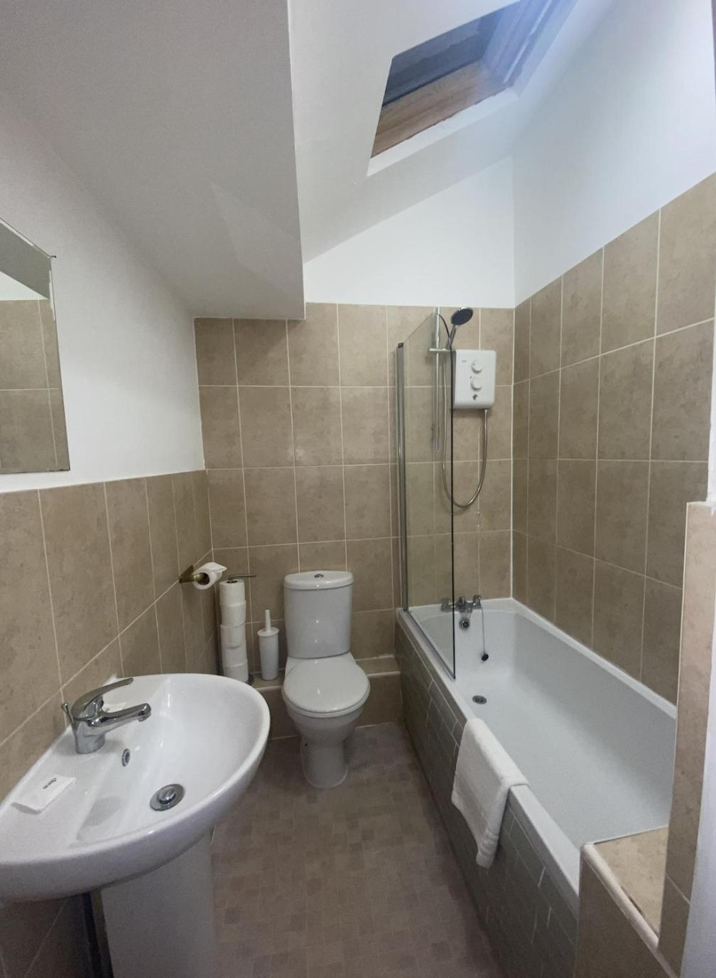 Button Street By Ustay Aparthotels Liverpool Esterno foto
