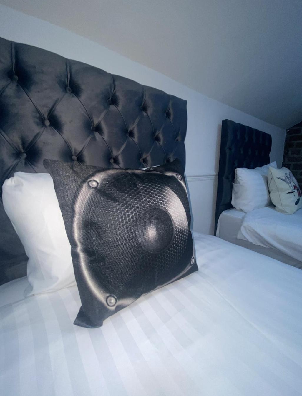 Button Street By Ustay Aparthotels Liverpool Esterno foto